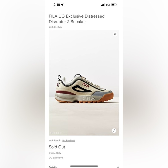 FILA x Urban Outfitters Exclusive Distressed Disruptor 2 Chunky Sneaker - Picture 10 of 15